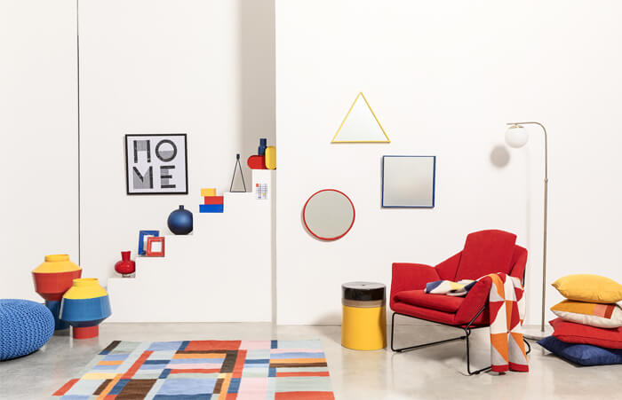 Collezione estate 2019 Coincasa ispirata al Bauhaus