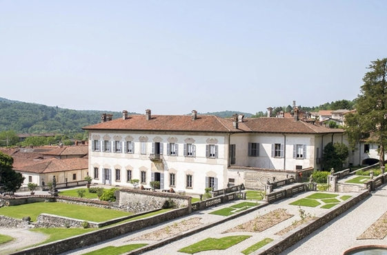 Ceramica a Villa Della Porta Bozzolo con il FAI